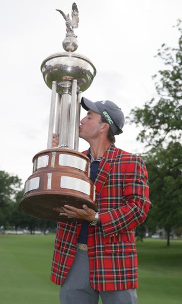 Spieth charges, Kisner holds on to win Colonial by stroke (May 31, 2017)